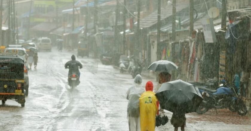 Chance of rain in Kolkata, Alipur Meteorological Department issued orange warning