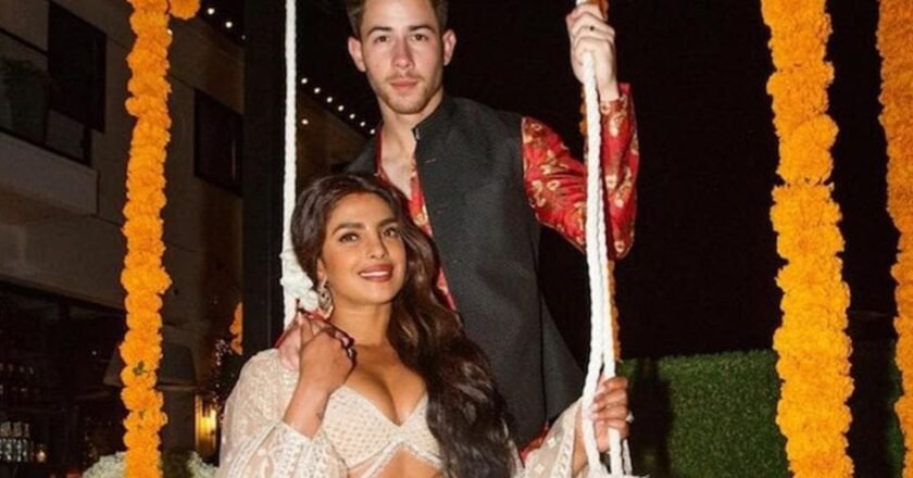 Priyanka Chopra went to visit Ramlala, along with Nick Jonas