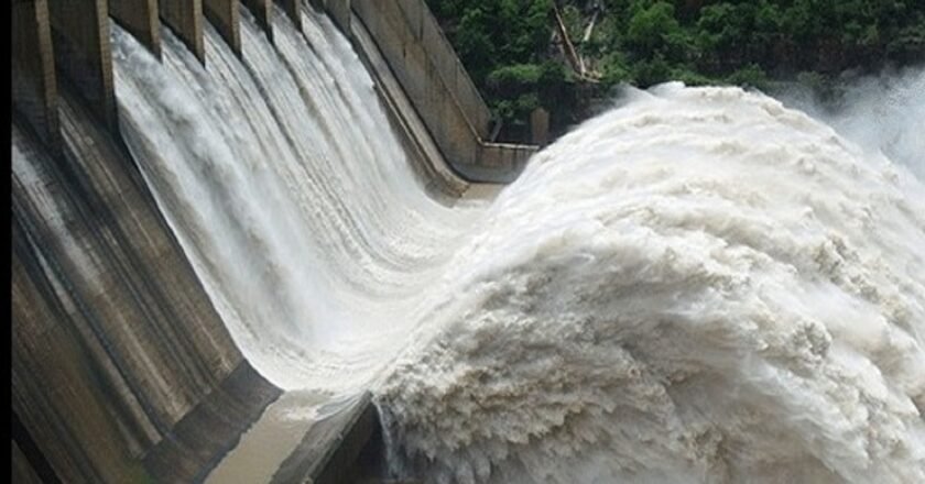 Meghalaya on high alert, rising water levels at Umiam Dam prompt warning for residents