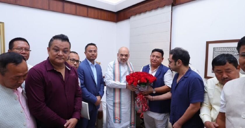Meghalaya: Sanbor Shullai meets union Minister for direct funding to councils