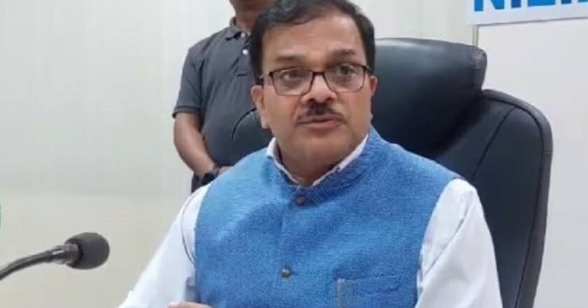 NEHU VC cannot be removed: MoS