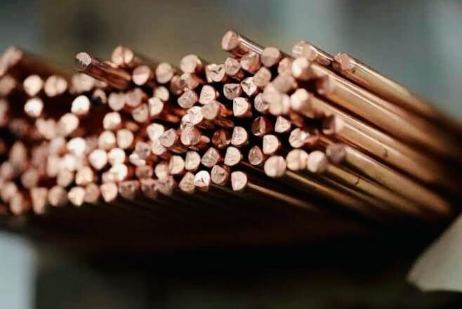 Copper futures upsurge on spot demand