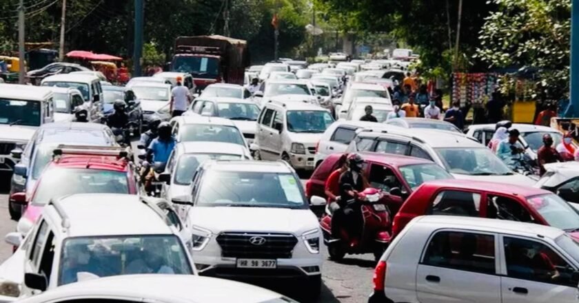 Passenger vehicle deliveries upsurge 4% in April