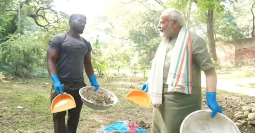 PM Modi invites everyone to support the “Swachhata Hi Seva” initiative