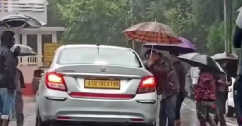 Meghalaya drivers’ association stops Assam tourist vehicles from entering tourist sites