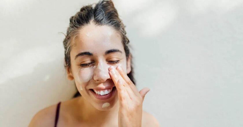 Don’t let the sun age you—wear sunscreen daily
