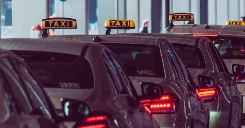 Meghalaya taxi protest suspended as government calls emergency talks; tourism sector watches closely