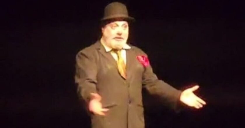 Rajat Kapoor directoral Shakespearean play wins heart at Shillong Literary Festival