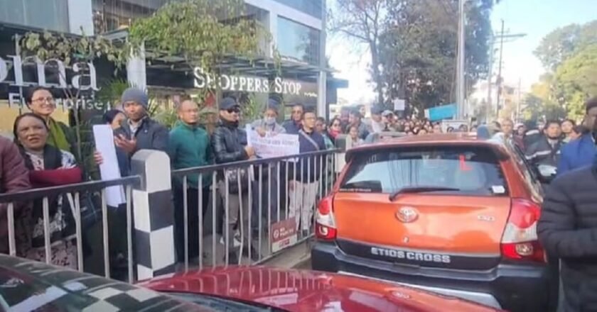 Deficit teachers protest outside CMO, demand DA parity and release of arrears