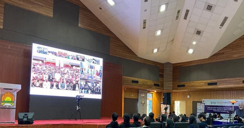 Union Minister graces 2nd day of Smart India Hackathon