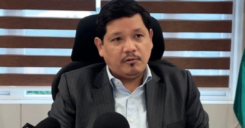 Meghalaya govt starts handing land pattas to disputed land holders in Garo Hills