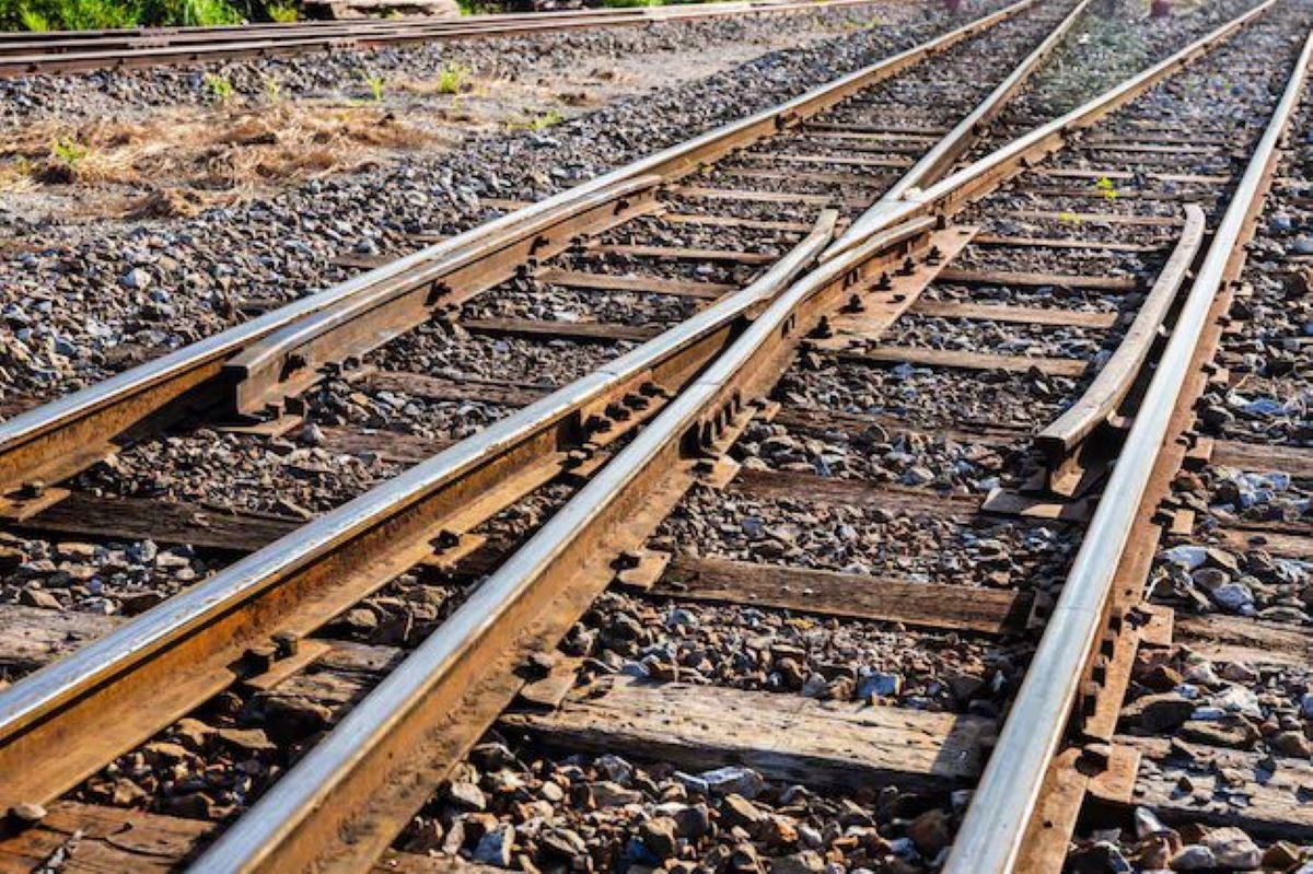 Dialogue Essential to Resolve Rail Connectivity Issue in Meghalaya: CM ...