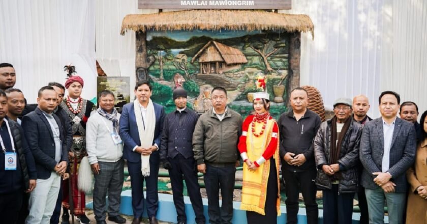 CM INAUGURATES KHASI TRADITIONAL MURAL COMMEMORATING 20 YEARS OF SENG SAMLA