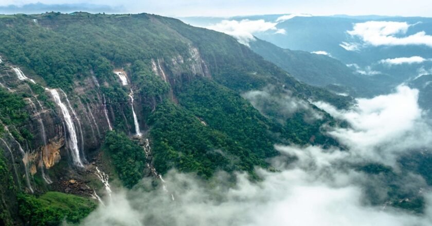MEGHALAYA TOURISM SECTOR RECORDED STEADY FLOW OF VISITORS IN 2025, SAY HOTELIERS