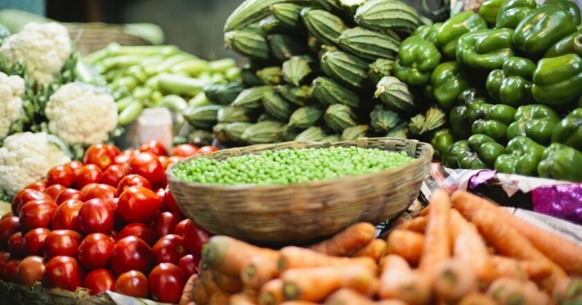 Weekly market in Meghalaya sends back Assam vegetable traders