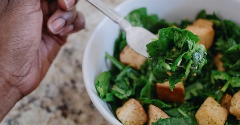 Why spinach is a superfood for your health
