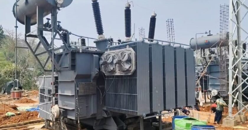 Nongpoh MLA inscpts power sub-station at Umlyngkdait