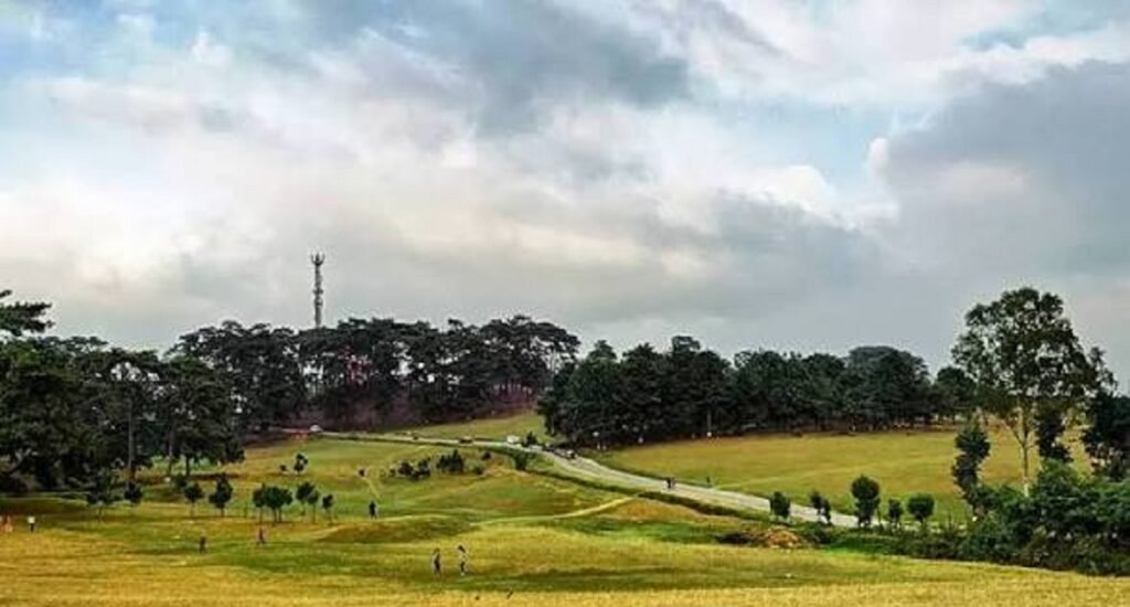 Golf Course entry issue resolved following intervention of MLA, DC and other stakeholders