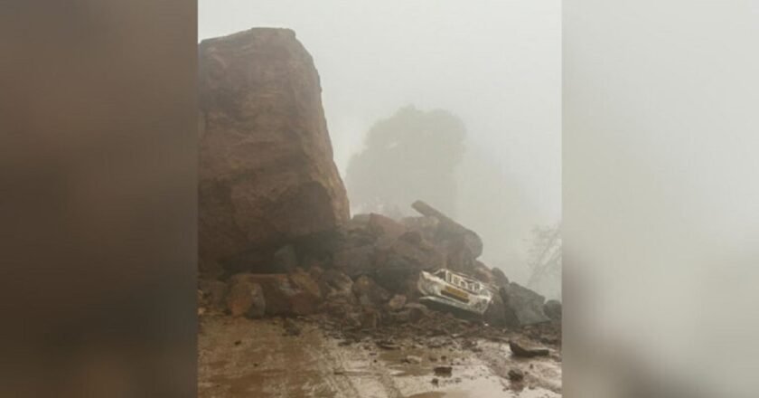 Boulder crashes into vehicle in Meghalaya’s Pynursla, 2 killed