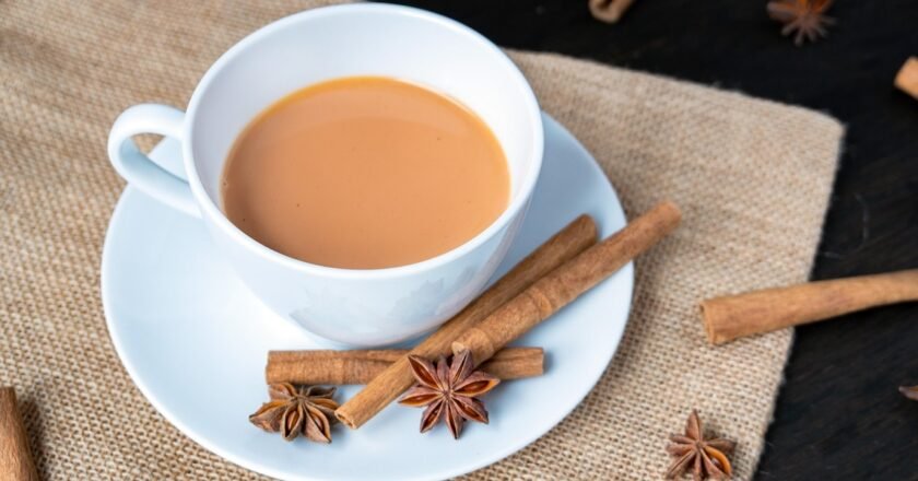 Daily tea drinking: Small cup, big benefits