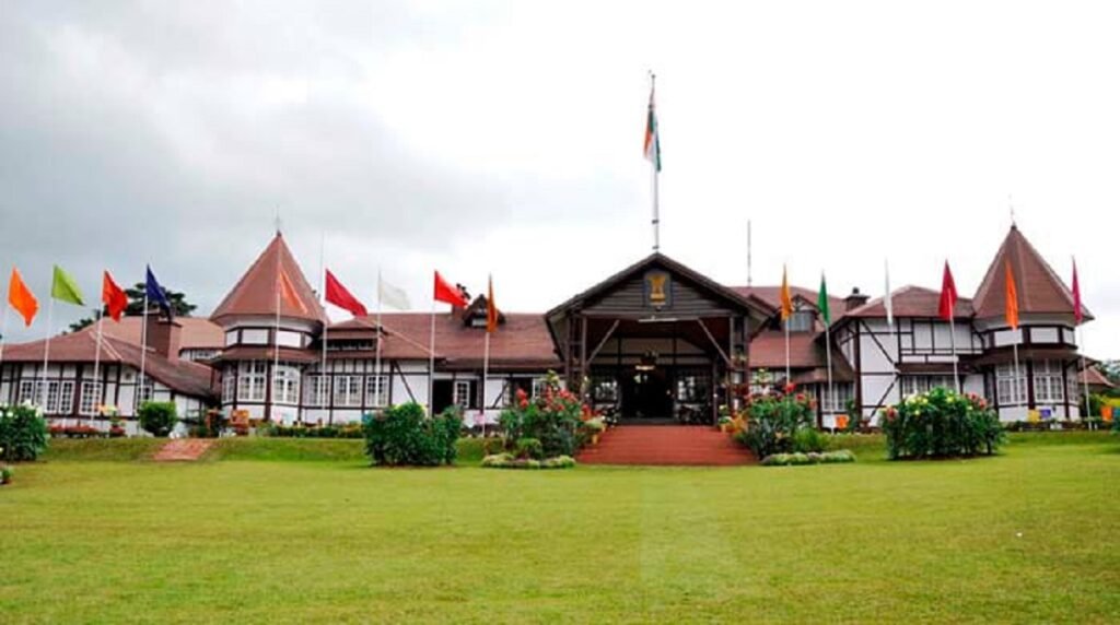 Lok Bhavan declared heritage building by state govt