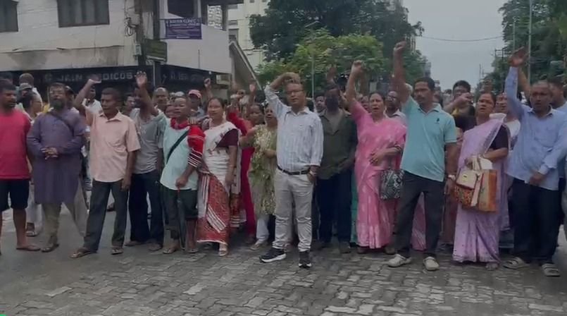 Protest in Dibrugarh Against Decision to Halt Dialysis Services; Kidney Patients Urge Govt to Reconsider